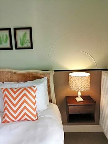 The Brown Horse Inn