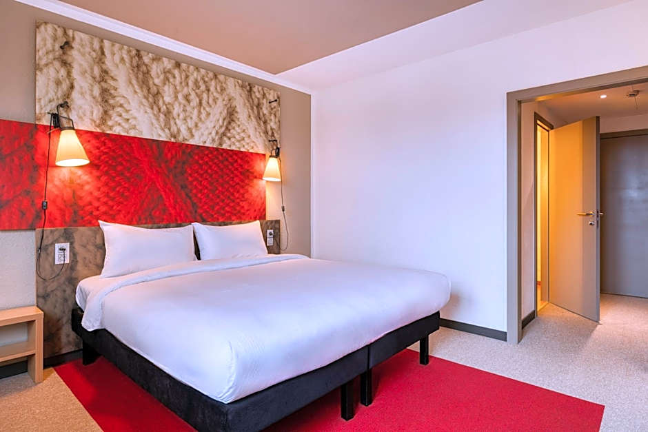 B&B HOTEL Mons Gare