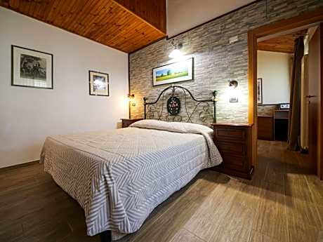 Deluxe Quadruple Room