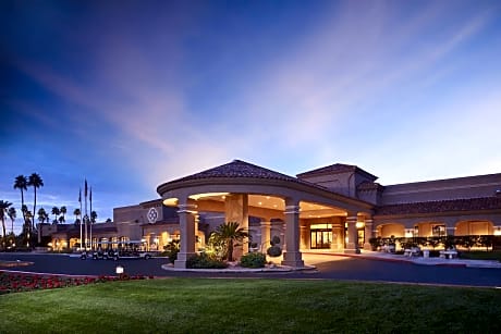 The Scottsdale Plaza Resort