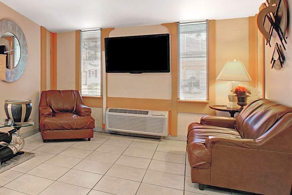 Knights Inn Greenburg