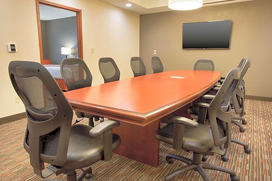 Drury Inn & Suites Columbus South