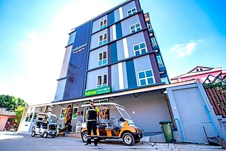 Kontorn Place and Family Residence