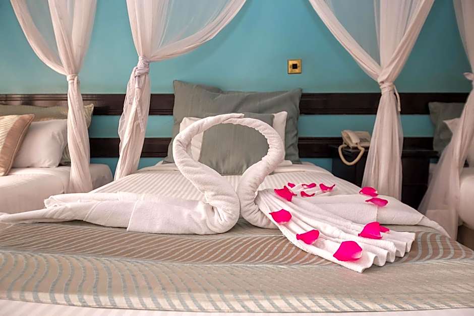 Marble Arch Hotel