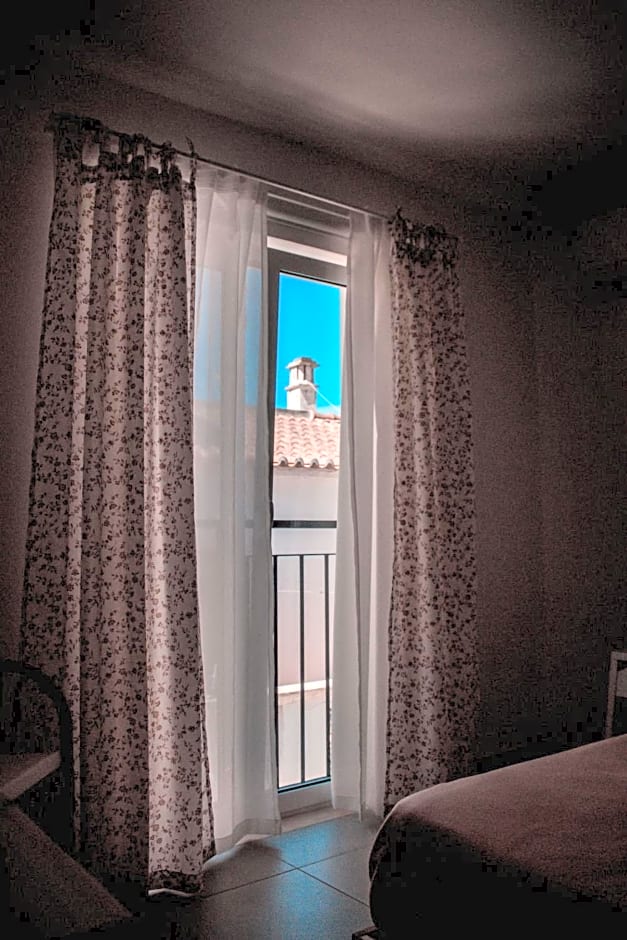 ALMAS ROOMS