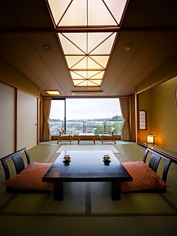 Japanese Style Room with 10 Tatami