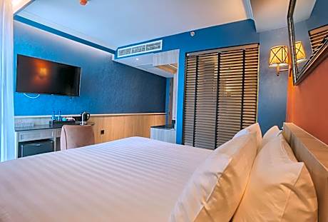 1st Class Coach - Double bed