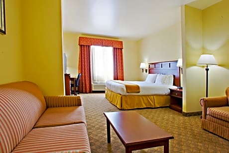 King Suite with Sofa Bed