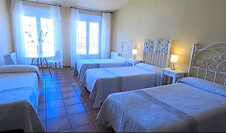 Hostal Santiago - Alojamientos en CARRION DE LOS CONDES