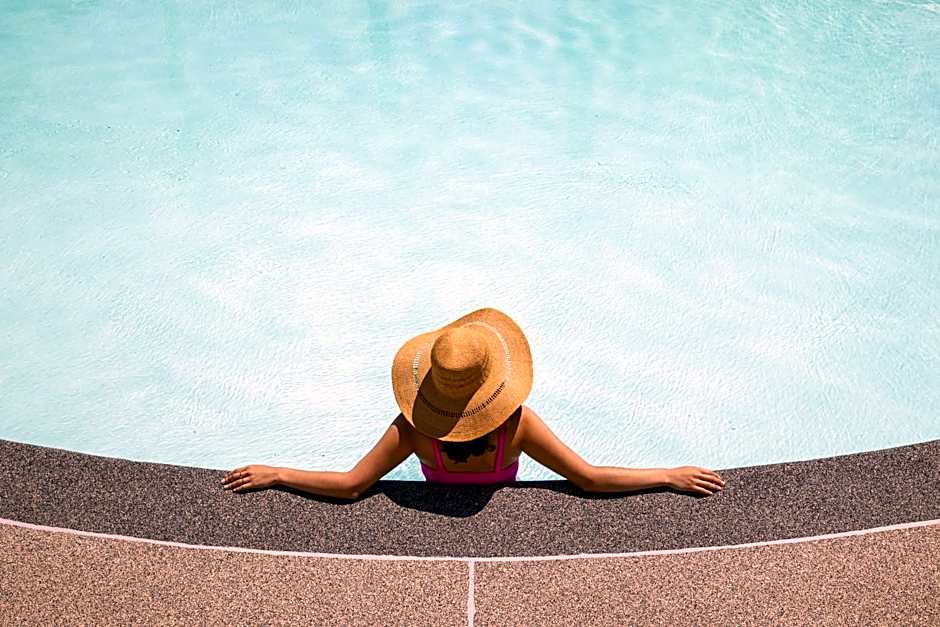 Portola Hotel and Spa