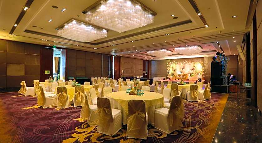 Holiday Inn New Delhi Mayur Vihar Noida By IHG