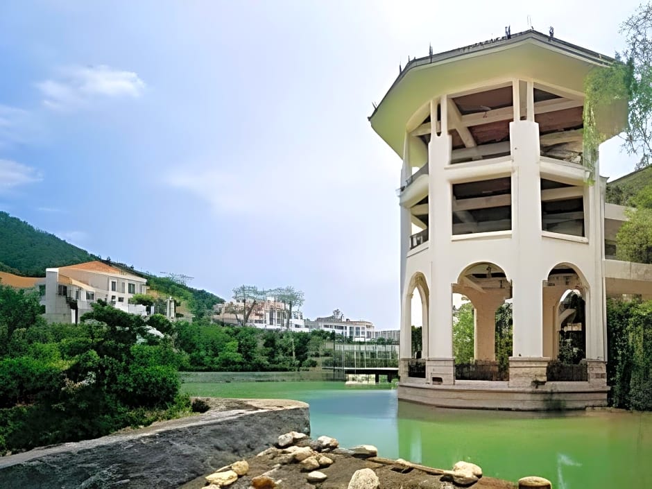 Wuyi Country Garden Phoenix Hotel