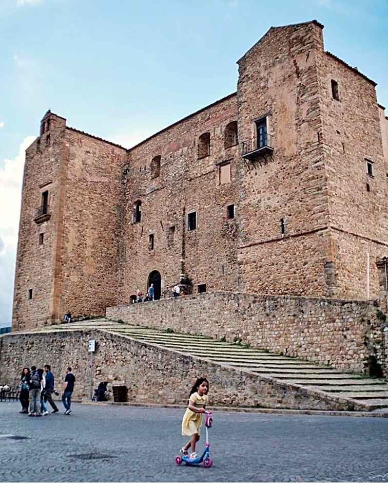 Porta San Paolo House