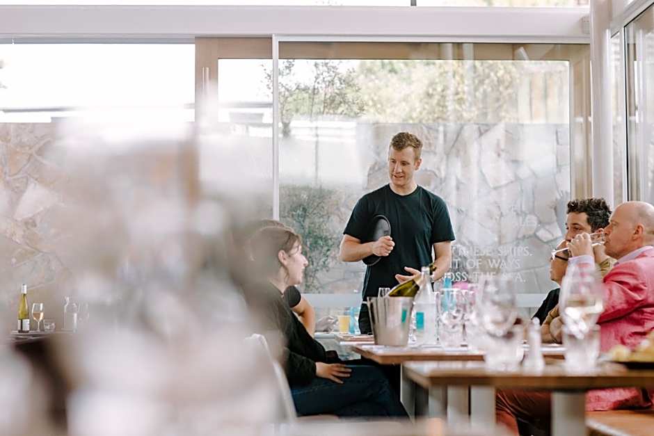 Shipwrights Arms Hotel