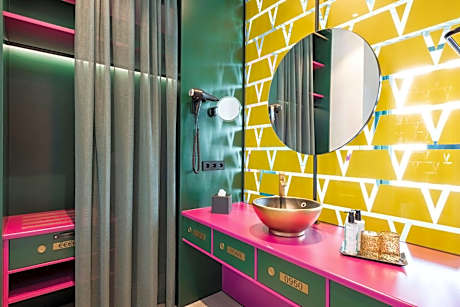 nhow Suite + VIP Lounge 1ad