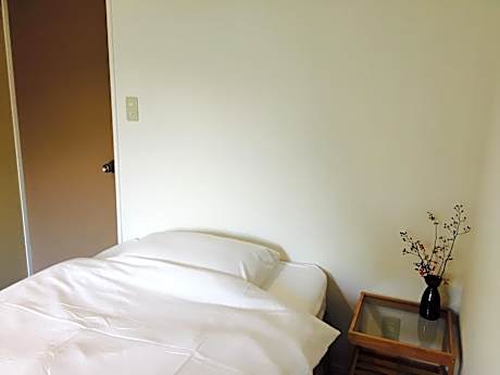 Single Room with Mountain View