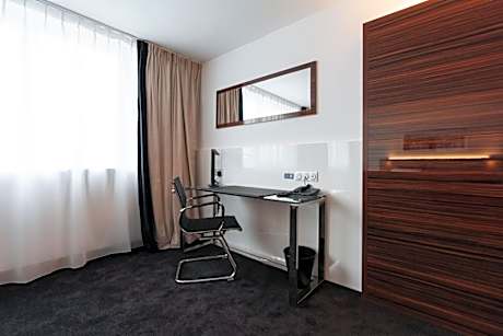 Privilege Suite