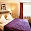 Hotel Famosa