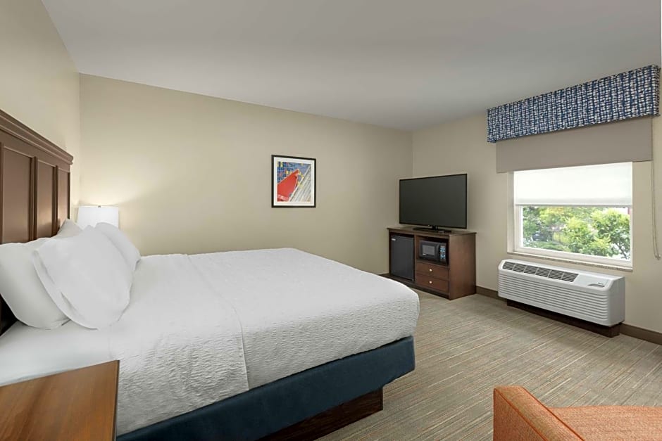 Hampton Inn By Hilton Augusta Me