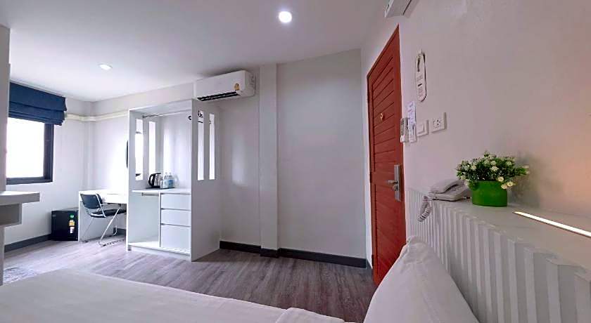 Ma Non Nont Hotel and Apartment