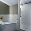 Best Western Plus Georgetown Inn & Suites