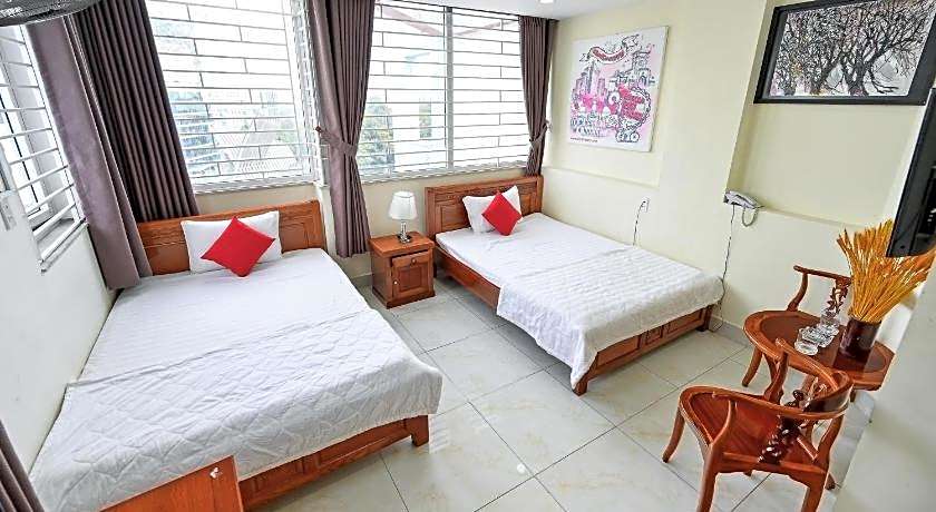 Quang Hoa Airport Hotel