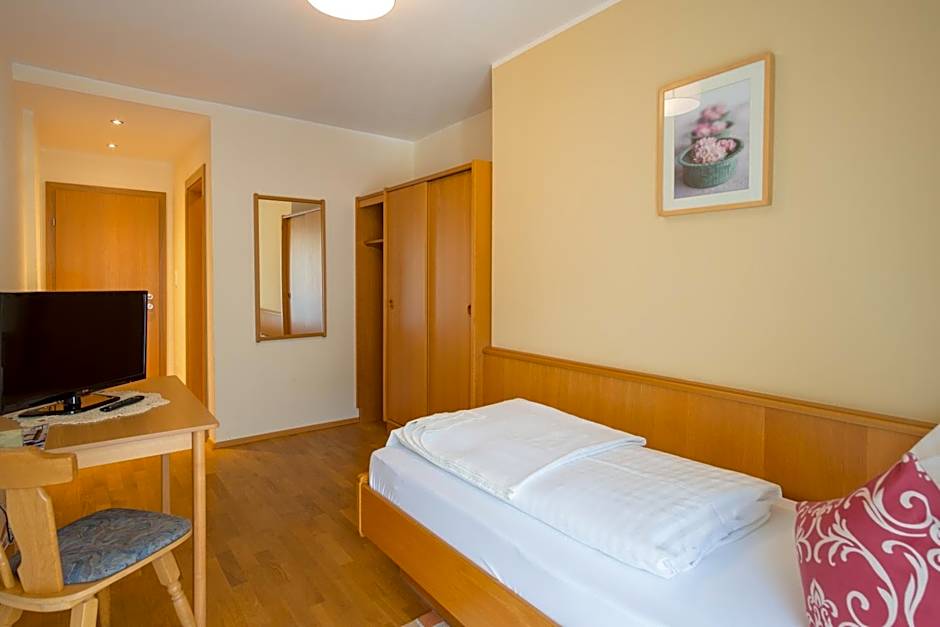 Alpenhotel Badmeister