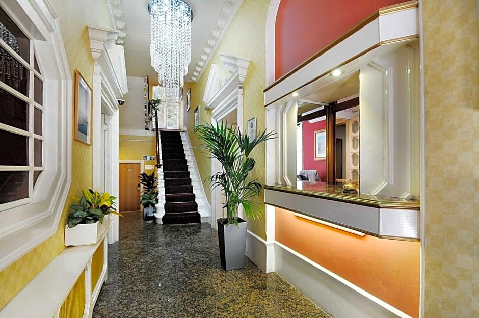 Lord Jim Hotel Earls Court