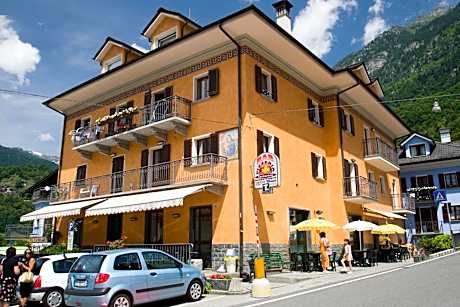 Casa Fattorini
