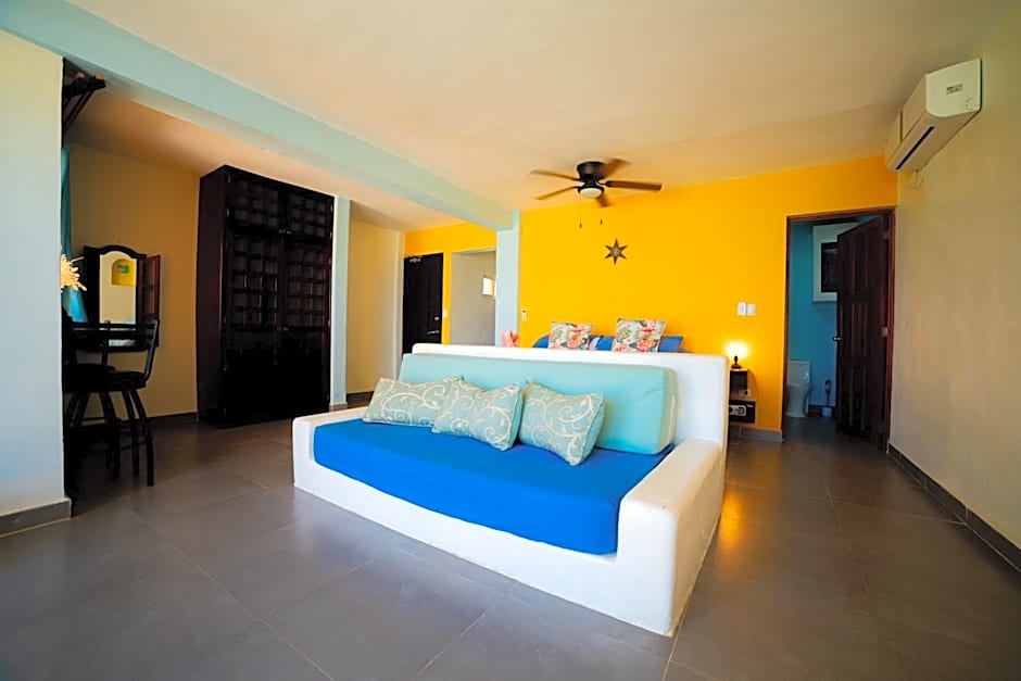 Hotel Flamingos Inn