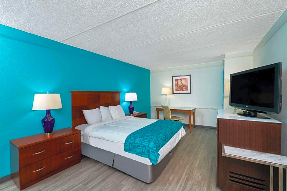 Howard Johnson by Wyndham Atlanta College Park