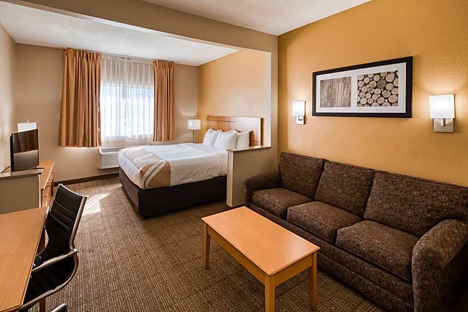 Quality Inn and Suites Springfield Southwest near I-72
