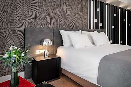 Deluxe room with Jetted Tub