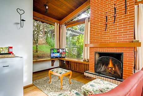 Quarto Duplo com Sala Envidraçada