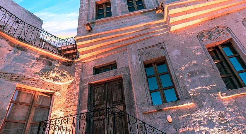 Atilla's Cave Hotel