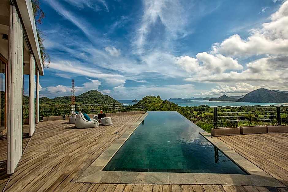 Seven Havens Residence