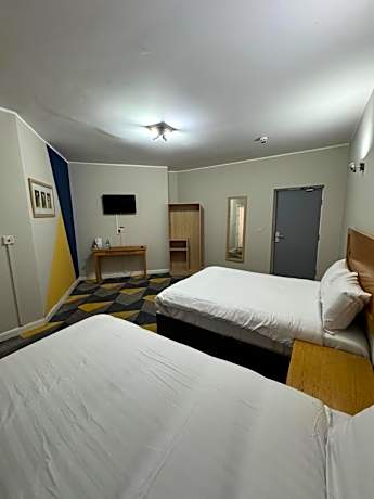 Standard Family of 3 Room