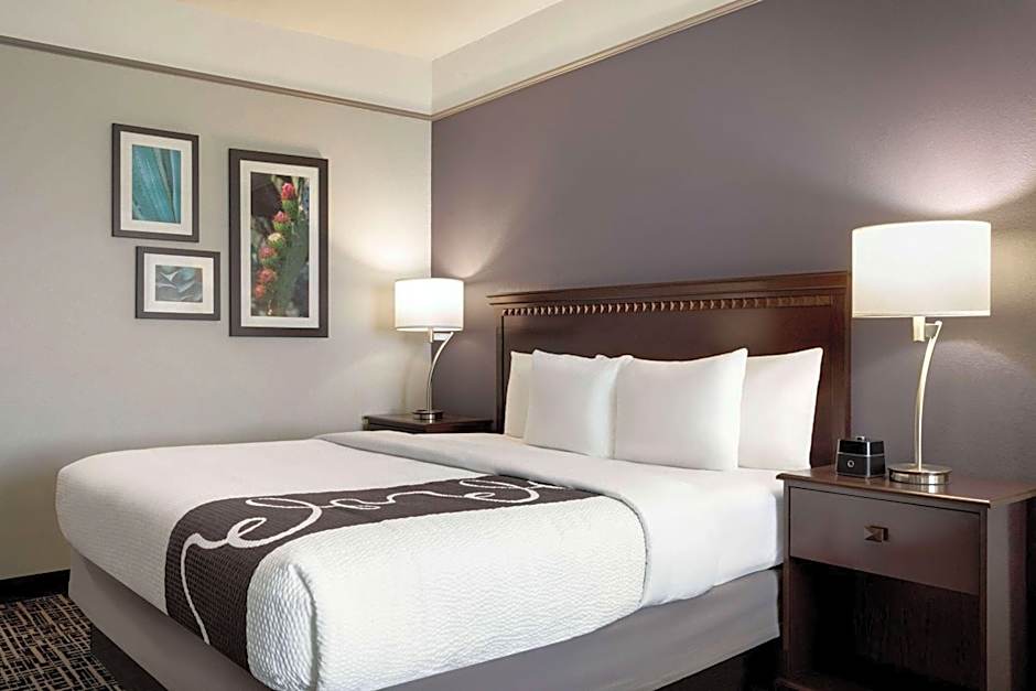 La Quinta Inn & Suites by Wyndham Dumas