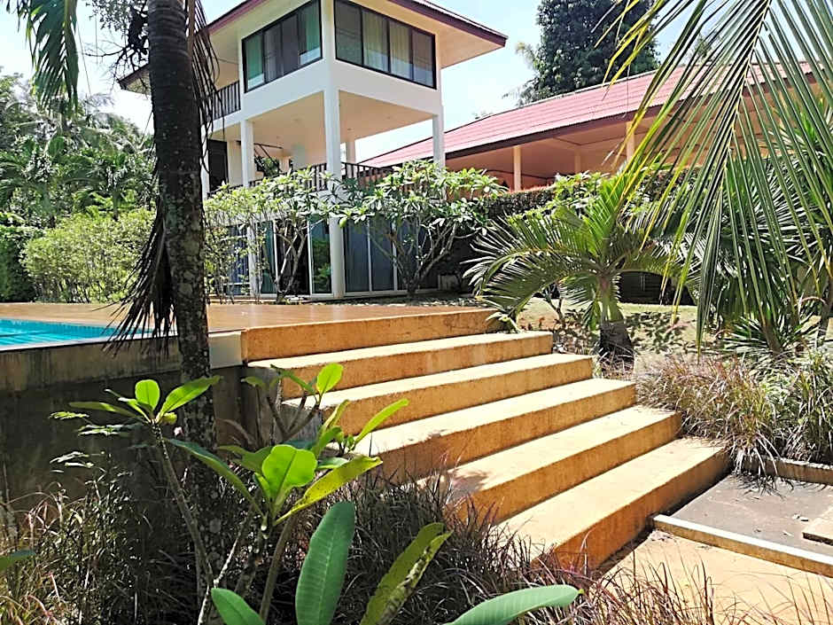 Sea Breeze @ Koh Mak