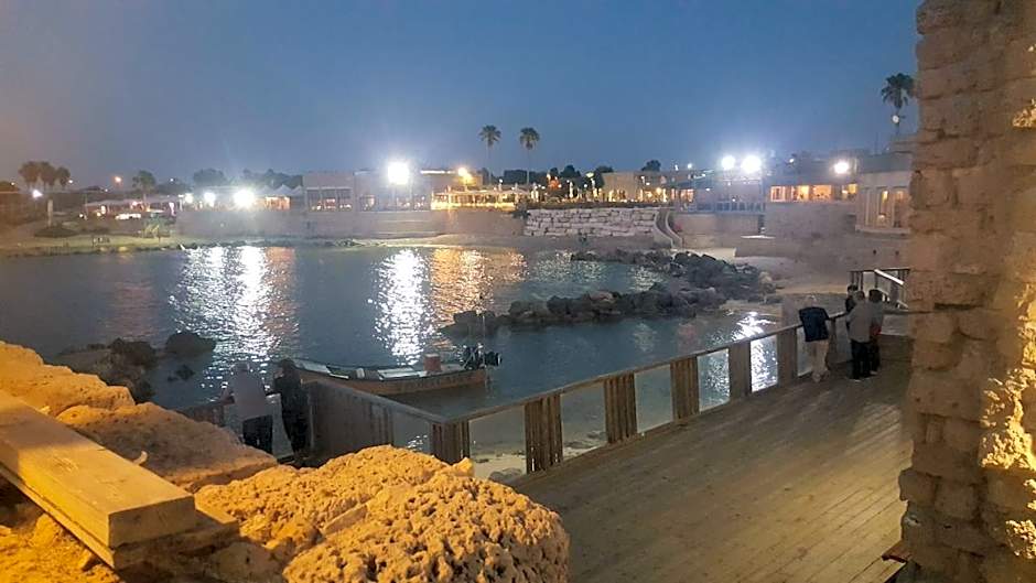 Neot Golf Caesarea Garden Apartment