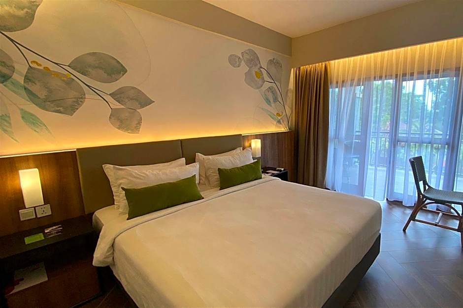 Grand Zuri Duri Hotel