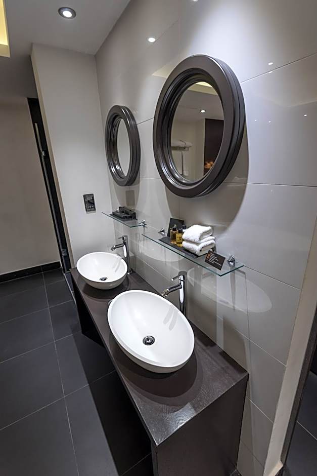 The Exhibitionist Hotel