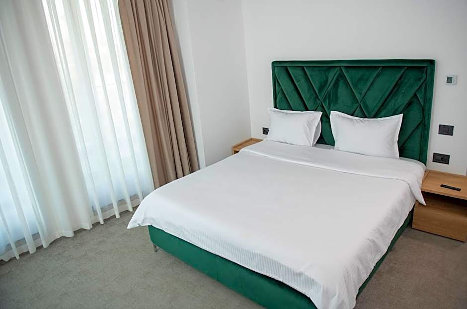 CM111Apparthotel