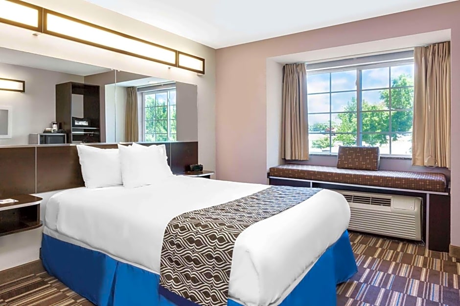 Microtel Tuscaloosa Unv – Tuscaloosa, AL