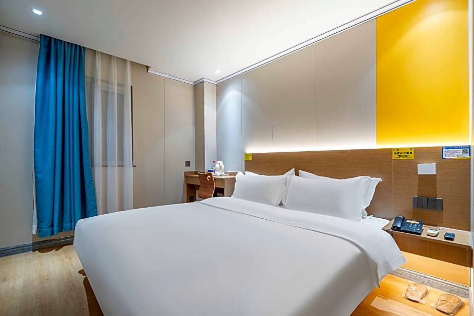 7 Days Inn Urumqi Altai Road Airport