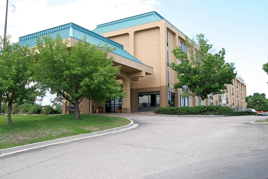 Wingate by Wyndham Colorado Springs