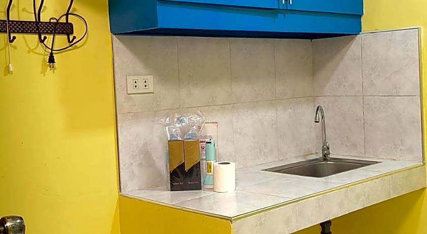 YellowPad Hotel (SM-Eco)