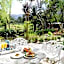 Waterland Lodge