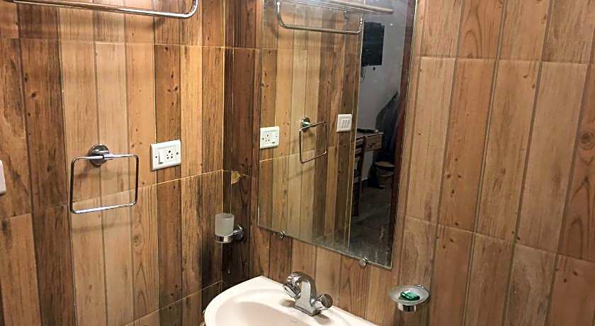 The Kingdom Hotel - Havelock Island