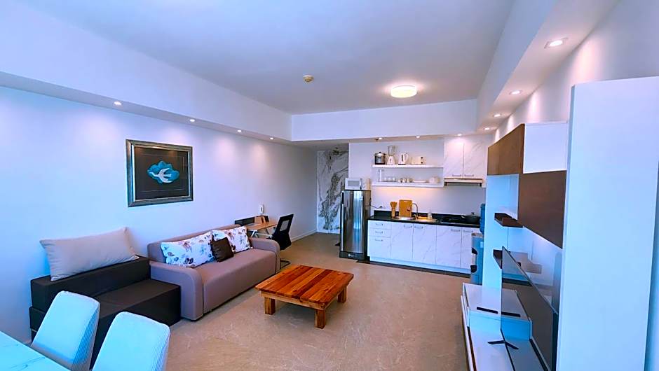 La Mirada Residences